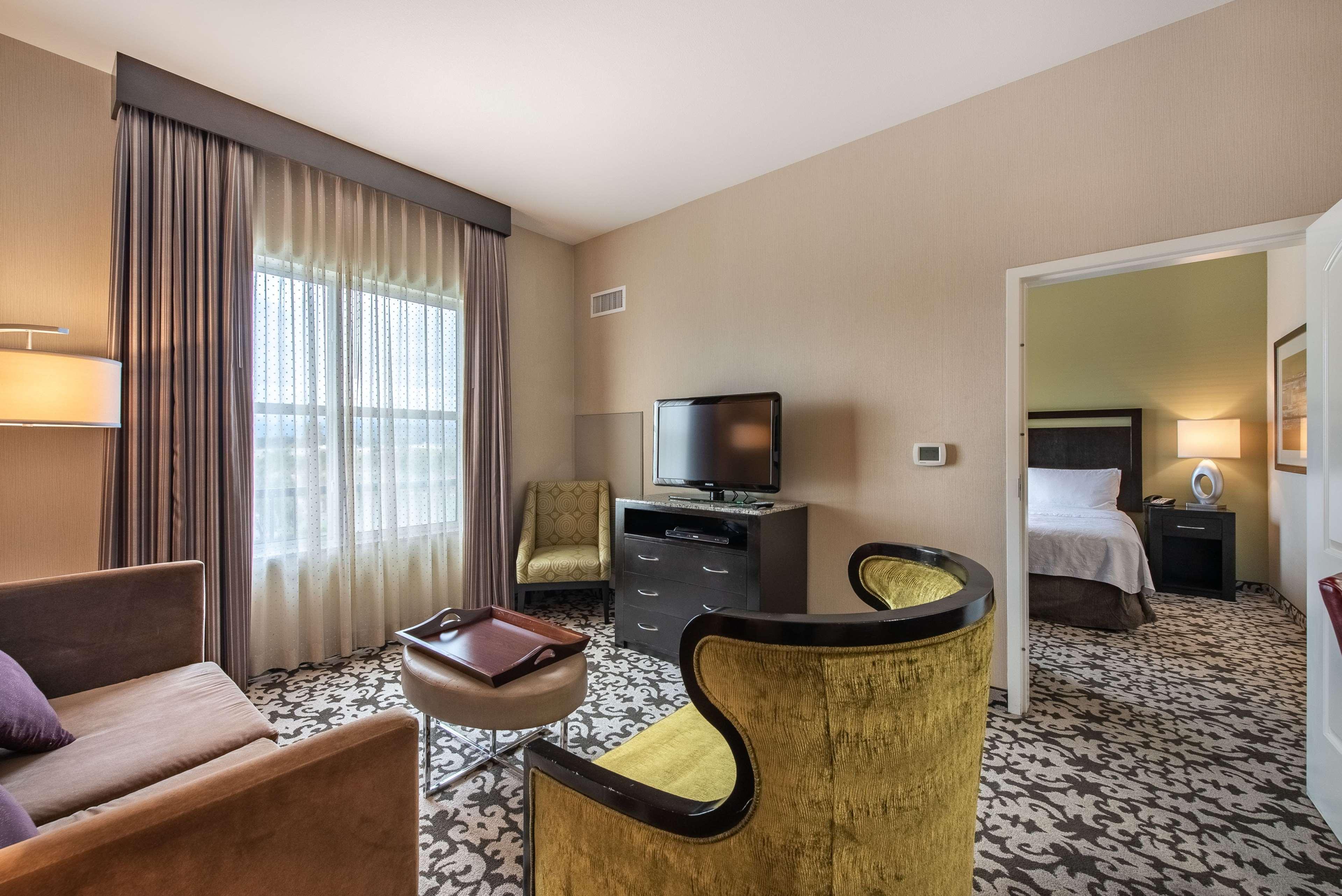 Homewood Suites By Hilton Oxnard/Camarillo Exteriör bild