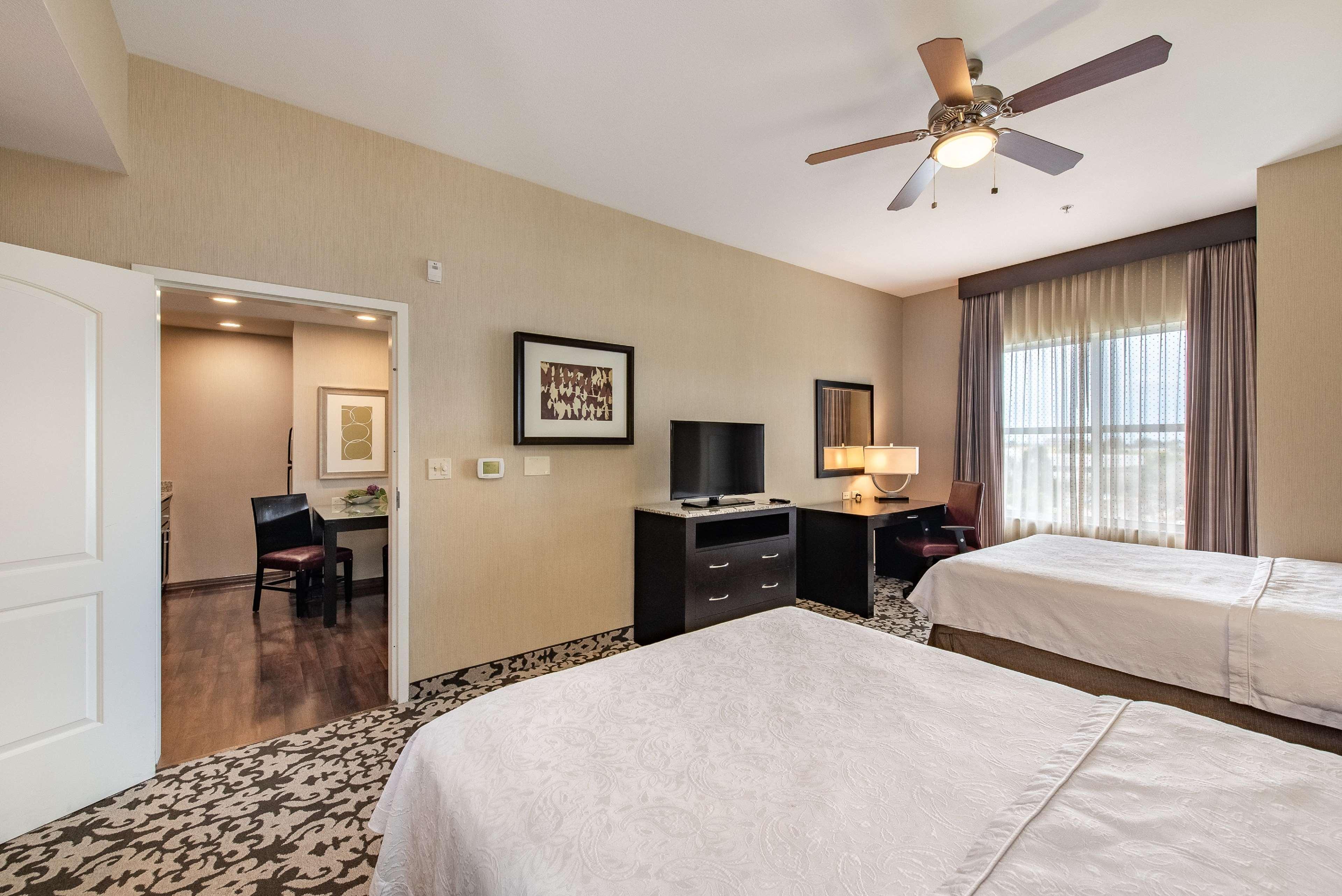 Homewood Suites By Hilton Oxnard/Camarillo Exteriör bild