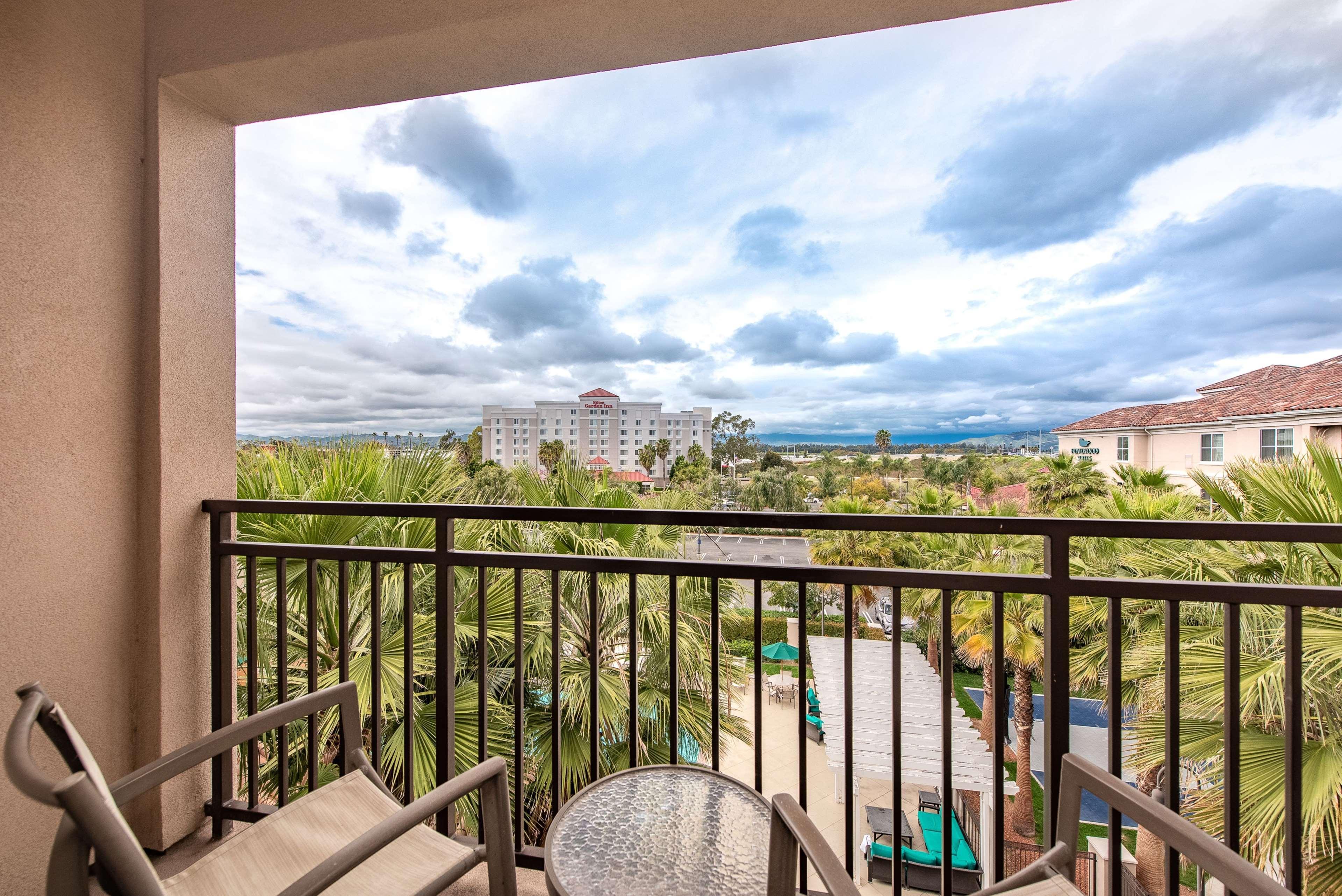Homewood Suites By Hilton Oxnard/Camarillo Exteriör bild