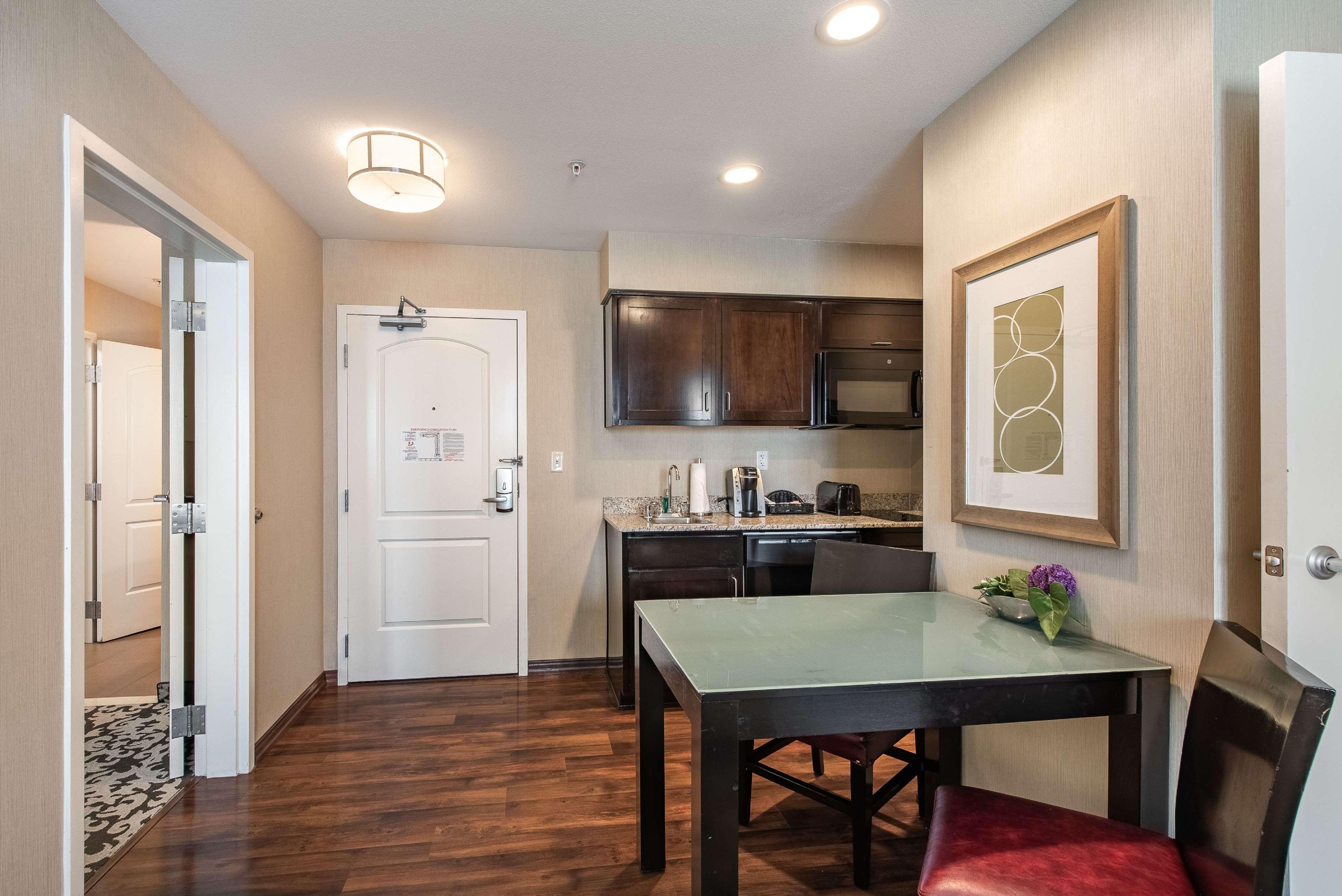 Homewood Suites By Hilton Oxnard/Camarillo Exteriör bild