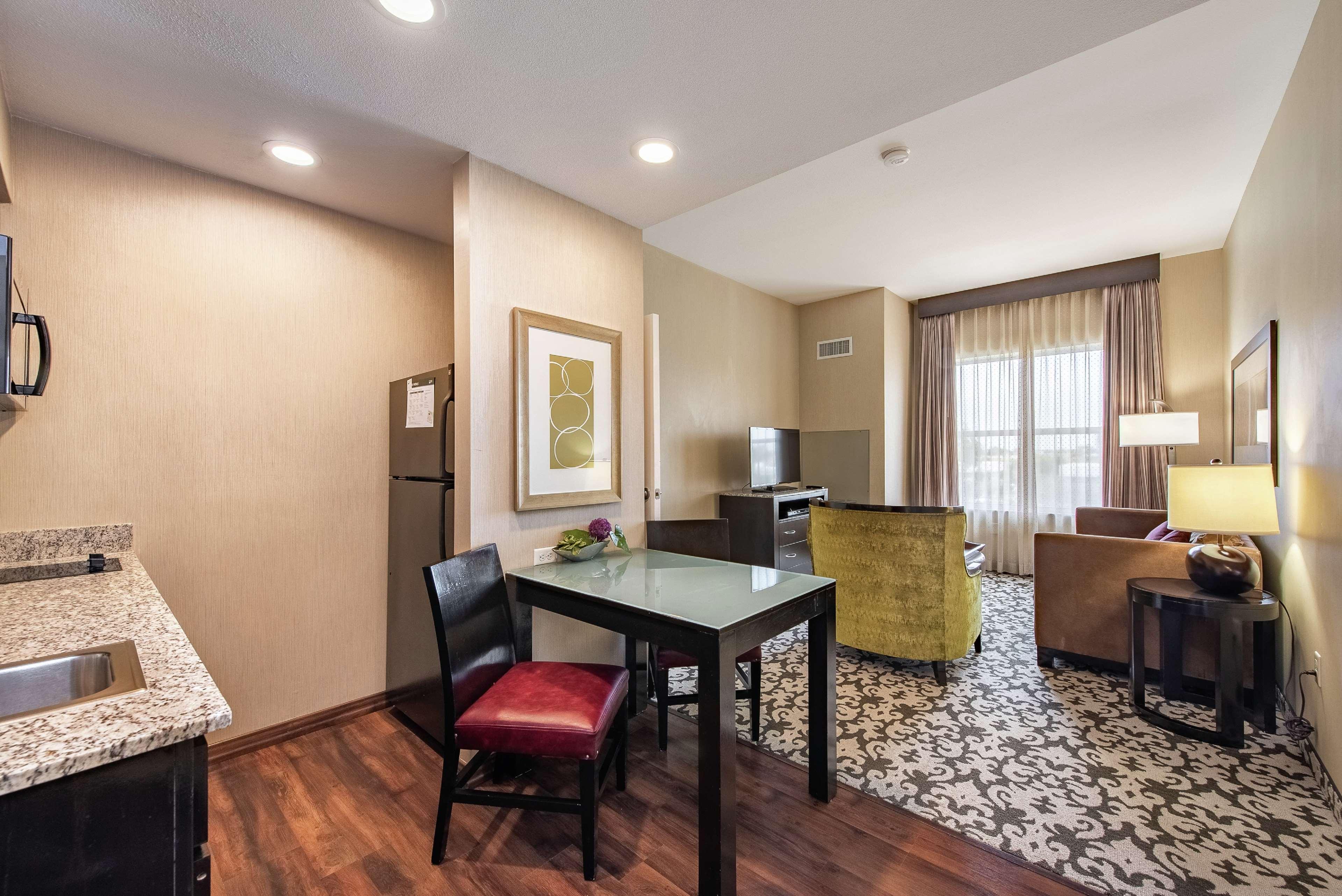 Homewood Suites By Hilton Oxnard/Camarillo Exteriör bild