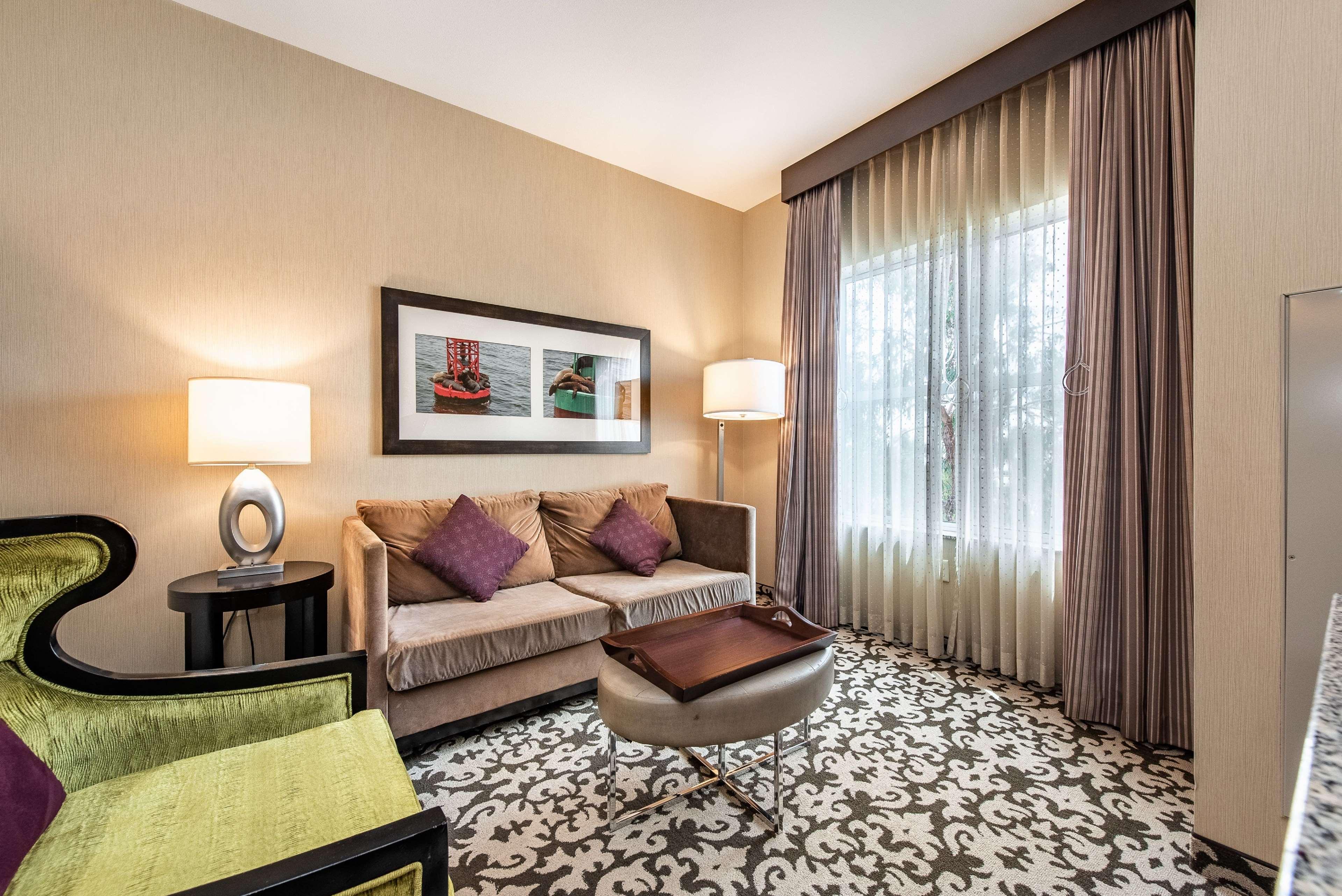 Homewood Suites By Hilton Oxnard/Camarillo Exteriör bild